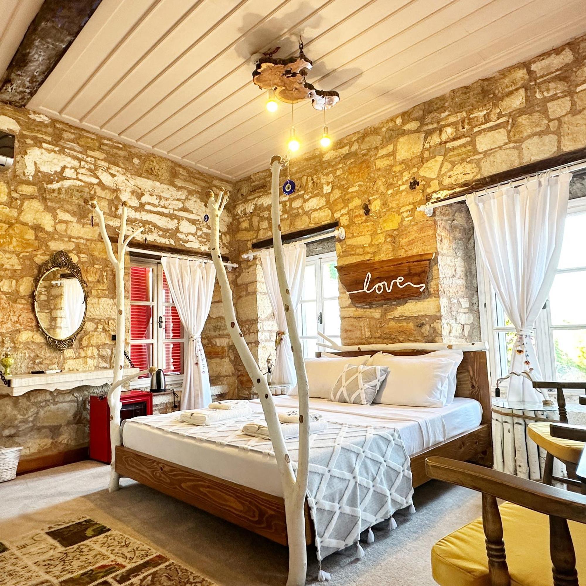 Marissa Boutique Hotel Cesme Bagian luar foto