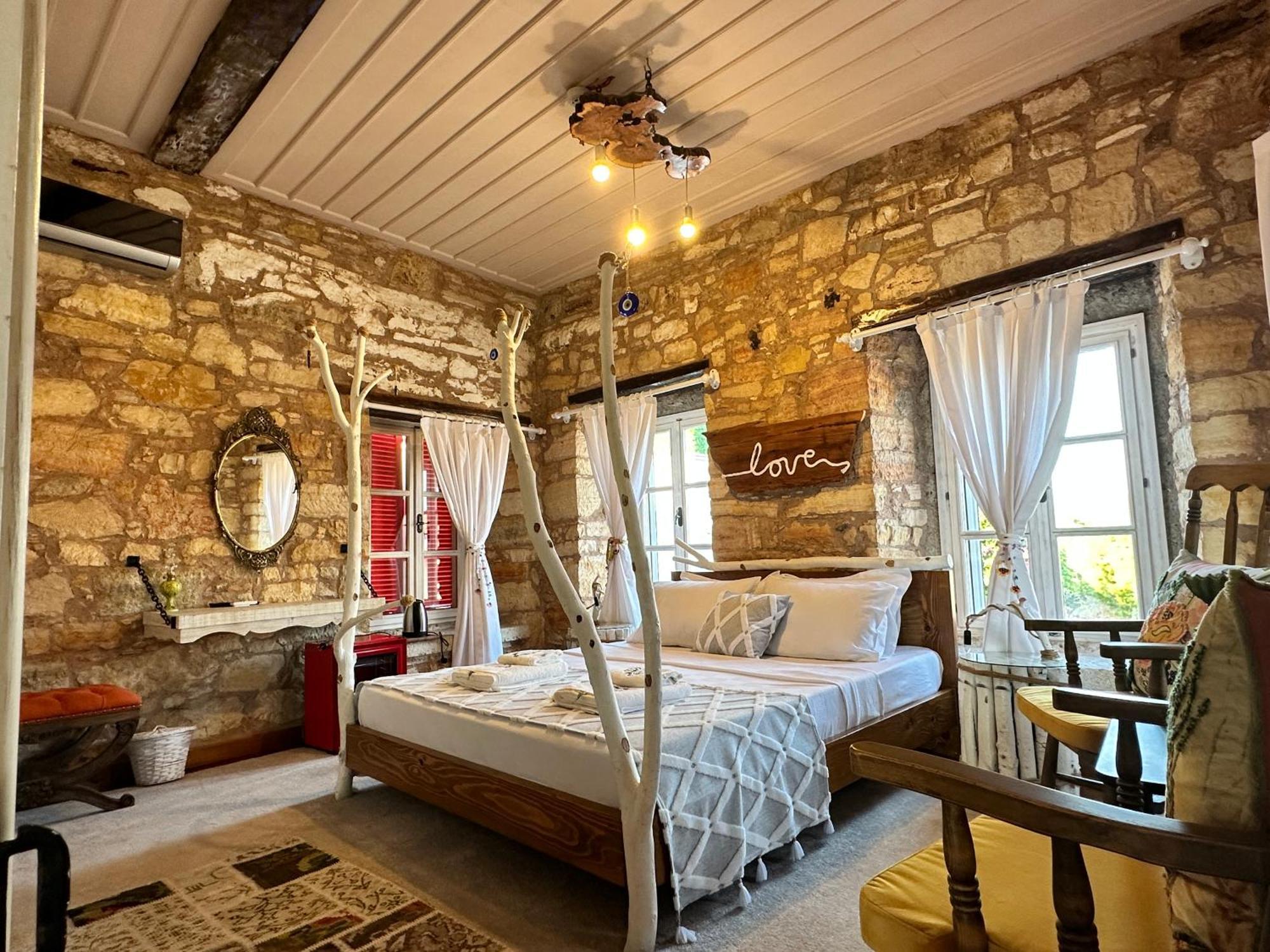 Marissa Boutique Hotel Cesme Bagian luar foto