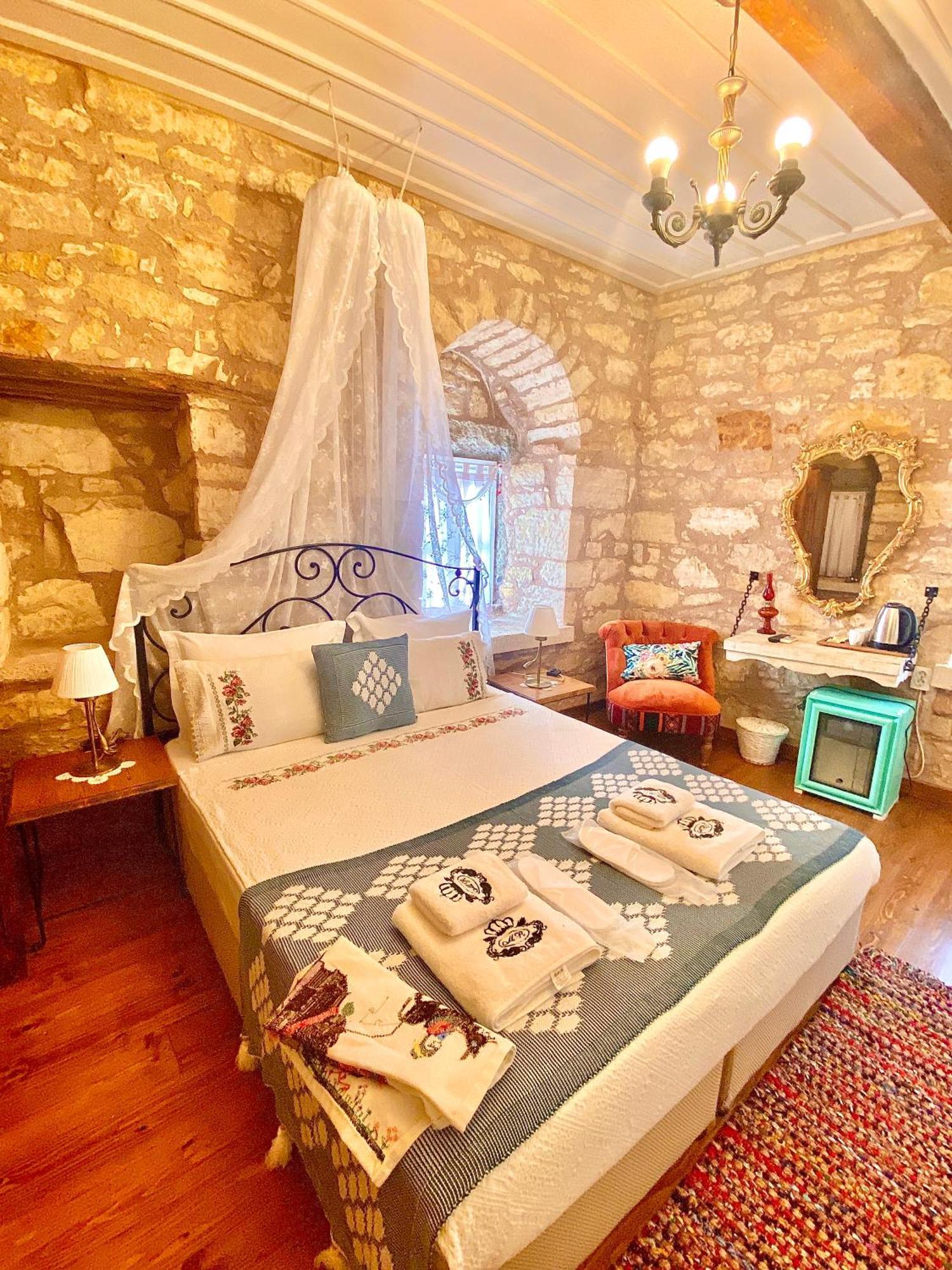 Marissa Boutique Hotel Cesme Bagian luar foto